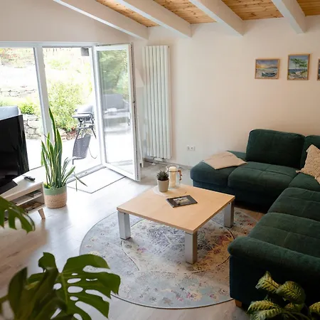 Leonidas * سترومبرغ